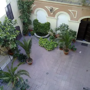 Pensjonat San Daniele Bundi House